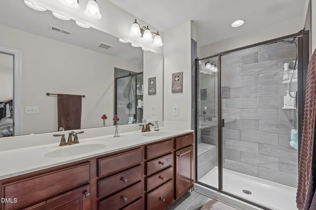 6031 Kentworth Drive Holly Springs NC 27540