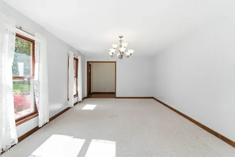 519 Riverside Drive Burlington NC 27217