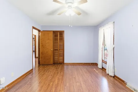 519 Riverside Drive Burlington NC 27217