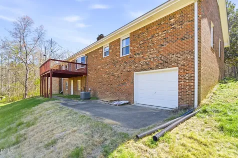 519 Riverside Drive Burlington NC 27217