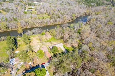 519 Riverside Drive Burlington NC 27217