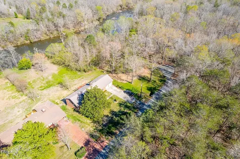 519 Riverside Drive Burlington NC 27217