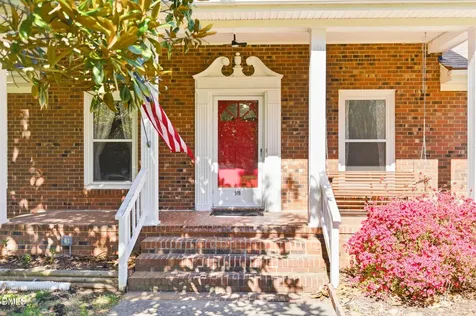 519 Riverside Drive Burlington NC 27217