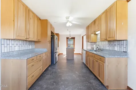 519 Riverside Drive Burlington NC 27217
