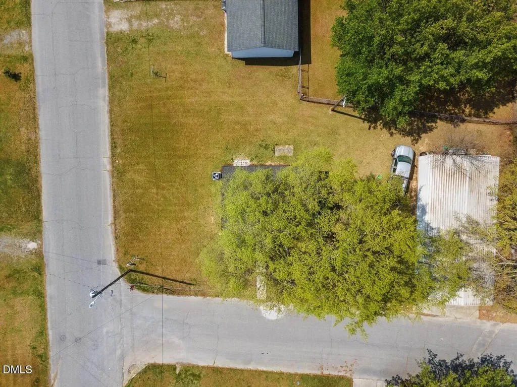 601 Temple Street Selma NC 27576
