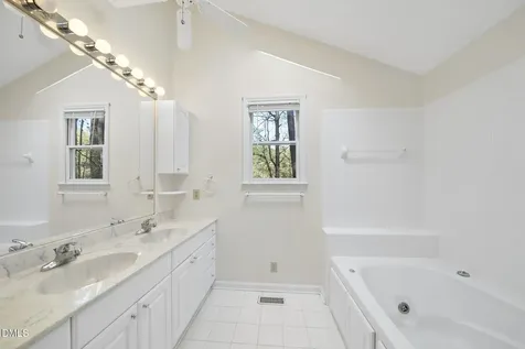 8205 Huntsman Court Chapel Hill NC 27516