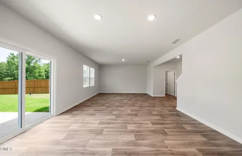 562 Brickview Court Sanford NC 27330
