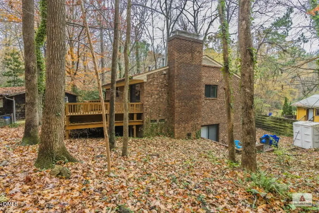 222 Valley Park Drive Chapel Hill NC 27514