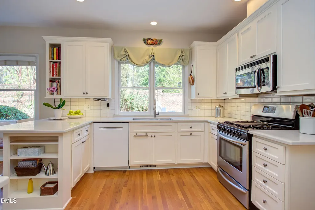 100 Glenview Place Chapel Hill NC 27514