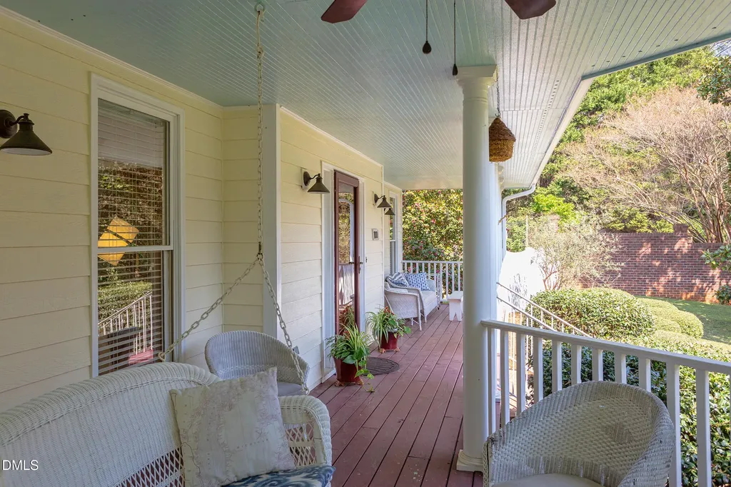 100 Glenview Place Chapel Hill NC 27514