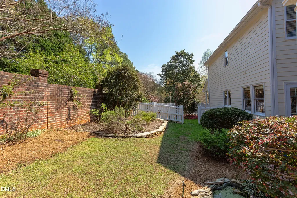 100 Glenview Place Chapel Hill NC 27514