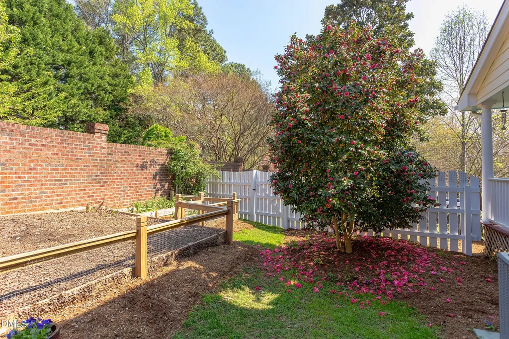 100 Glenview Place Chapel Hill NC 27514