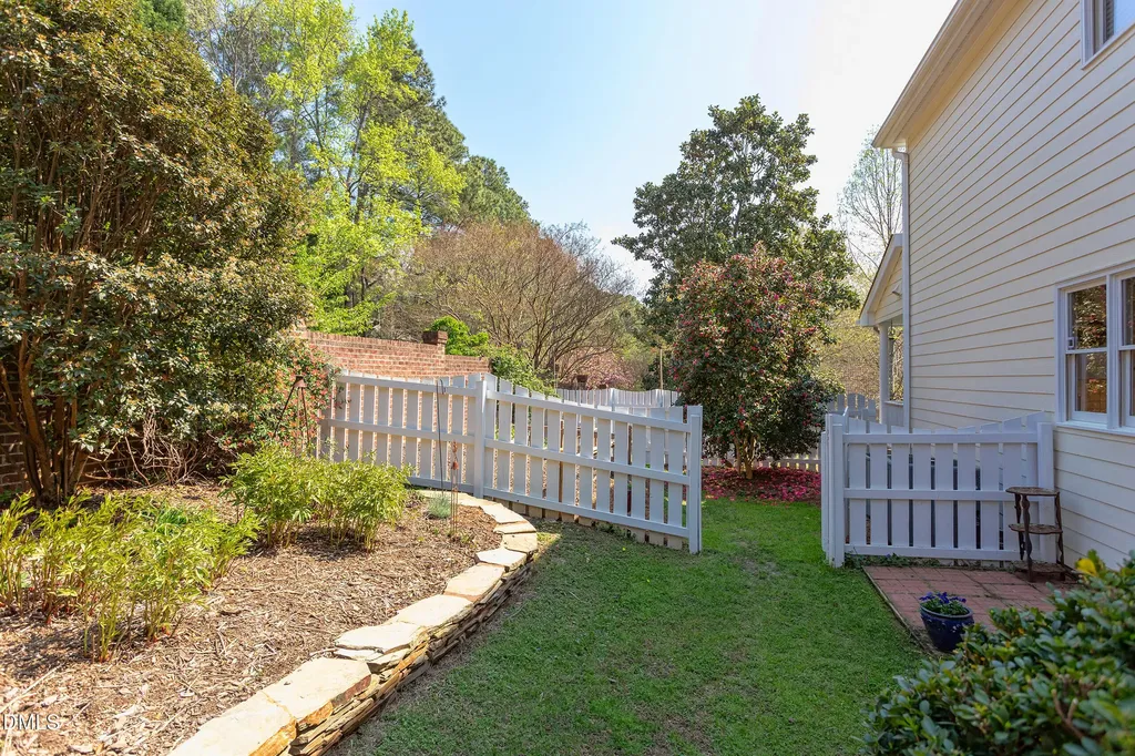 100 Glenview Place Chapel Hill NC 27514