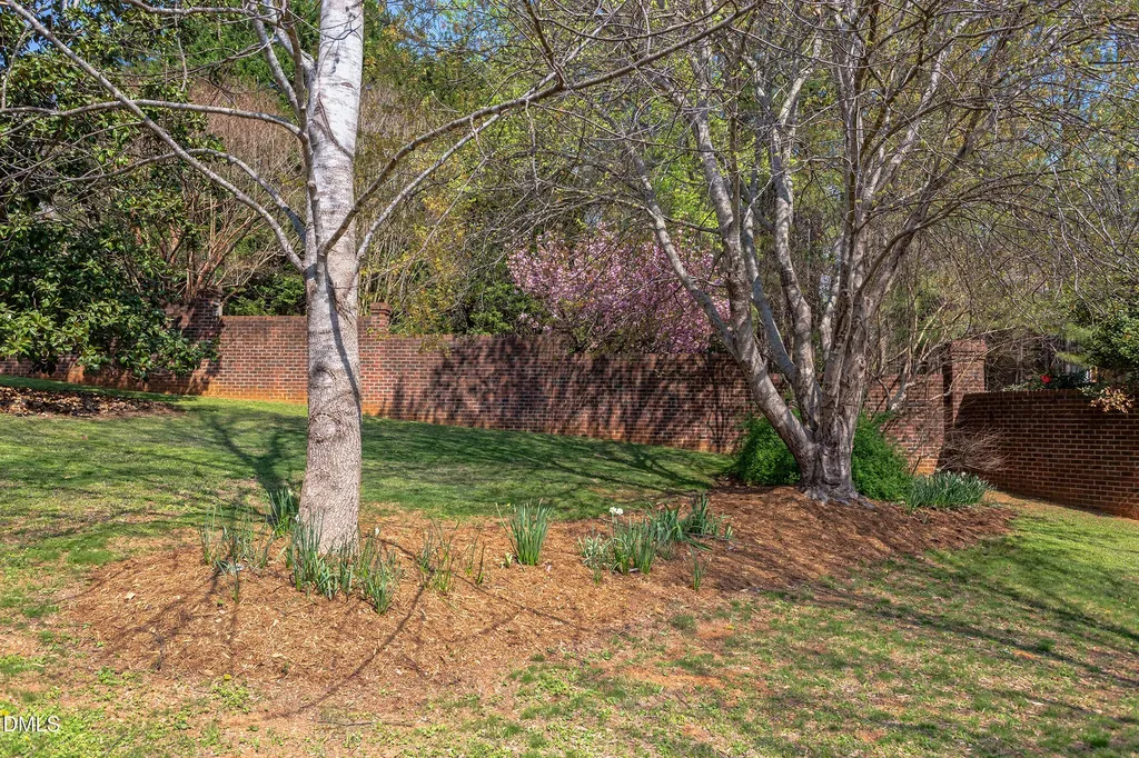 100 Glenview Place Chapel Hill NC 27514