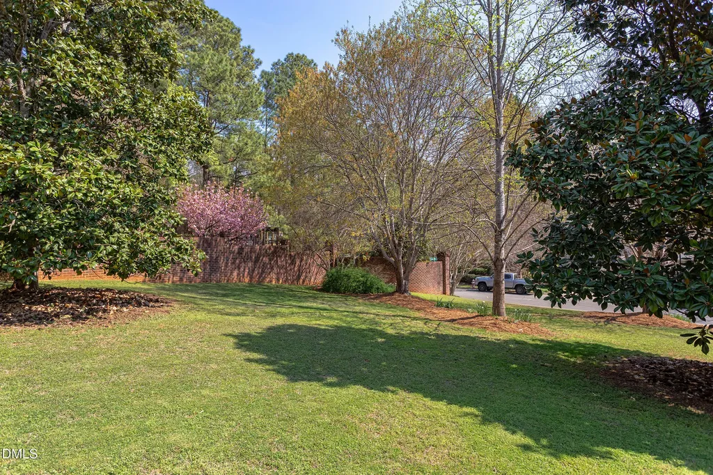 100 Glenview Place Chapel Hill NC 27514