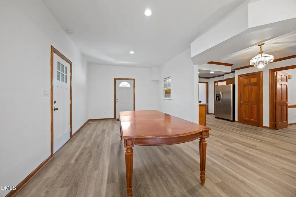 6505 Wooden Shoe Lane Raleigh NC 27613