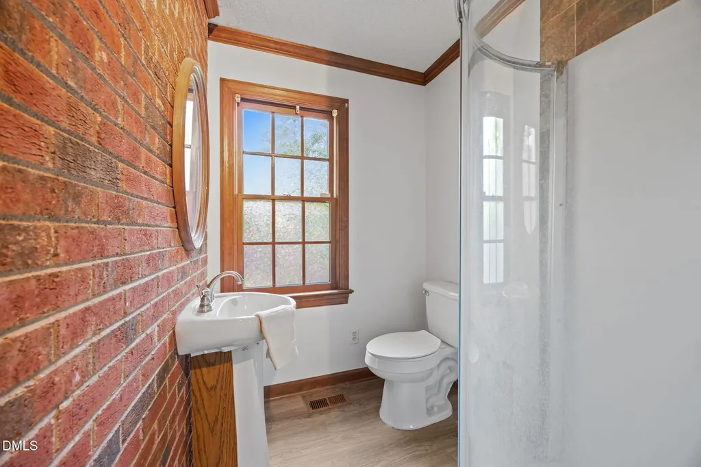 6505 Wooden Shoe Lane Raleigh NC 27613