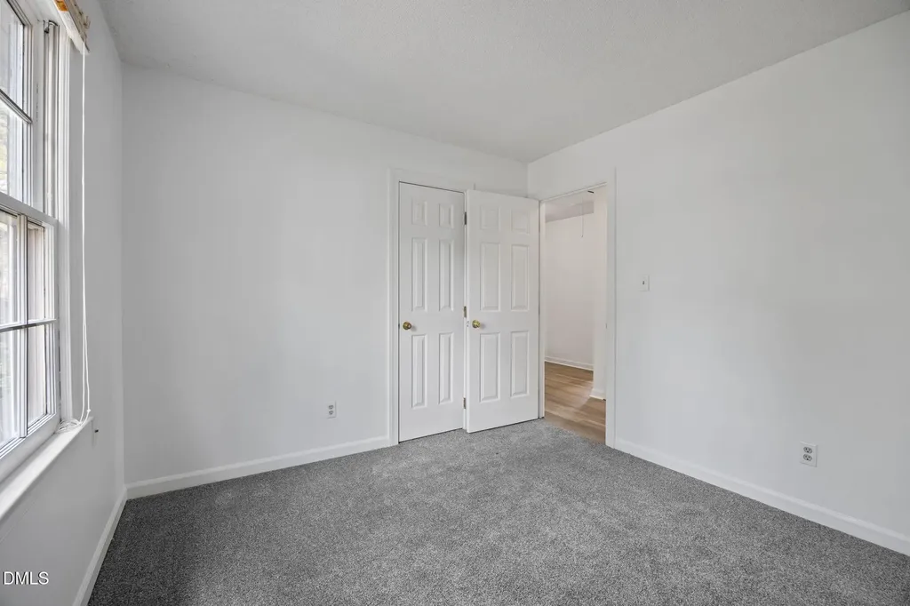 6505 Wooden Shoe Lane Raleigh NC 27613