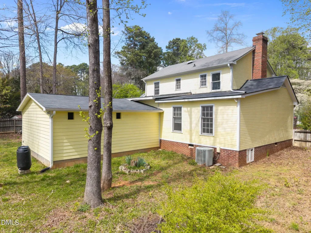 6505 Wooden Shoe Lane Raleigh NC 27613