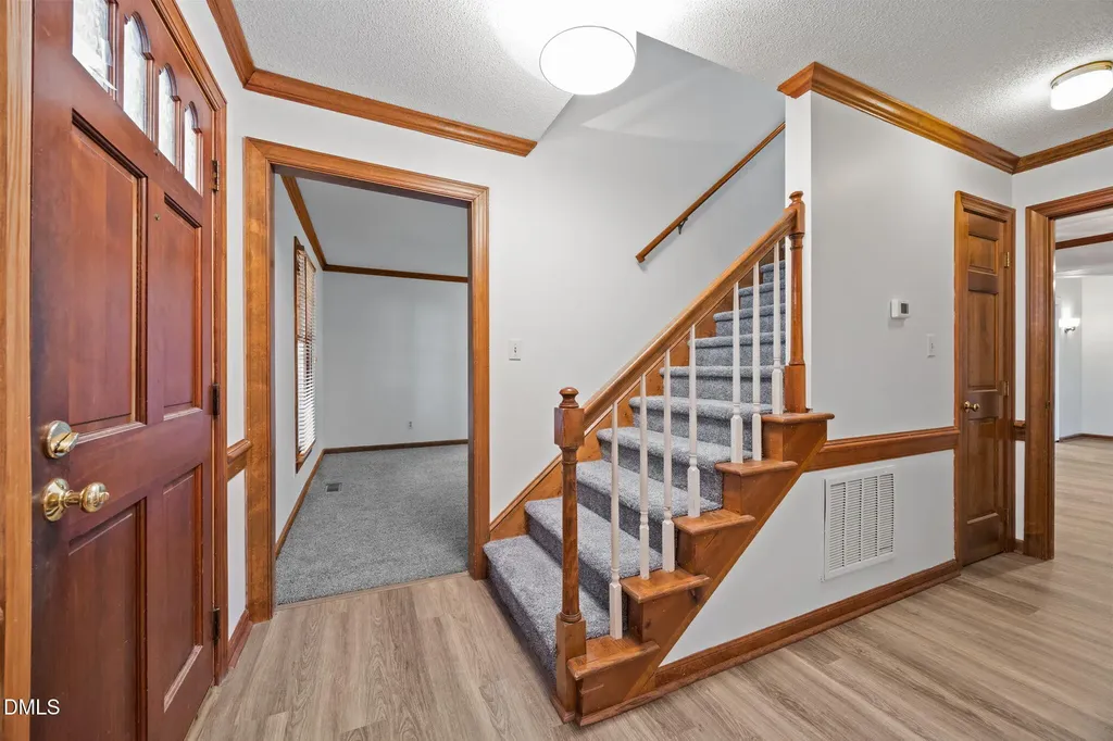 6505 Wooden Shoe Lane Raleigh NC 27613