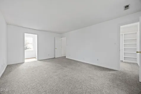 6505 Wooden Shoe Lane Raleigh NC 27613