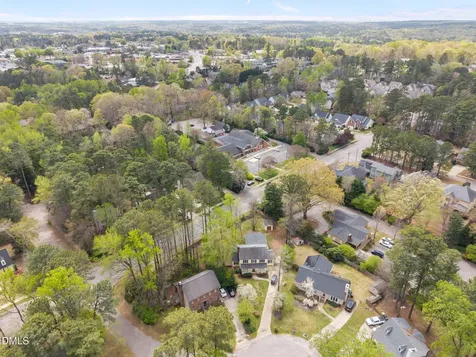6505 Wooden Shoe Lane Raleigh NC 27613