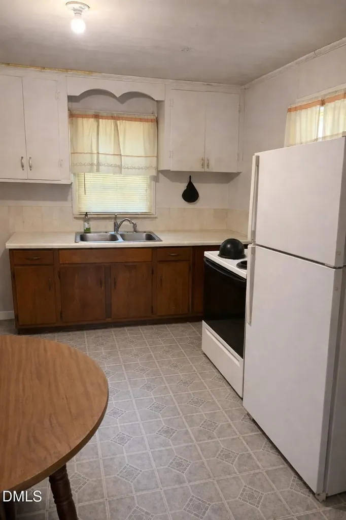 1320 Maplewood Durham NC 27704