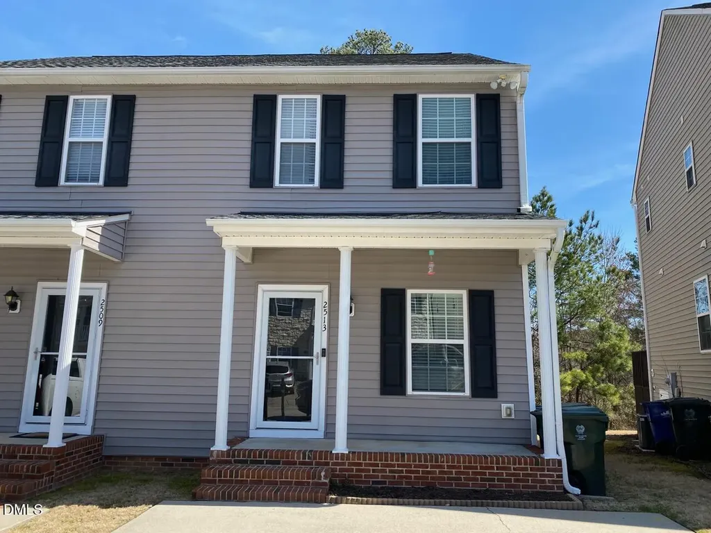 2513 Bay Harbor Drive Raleigh NC 27604