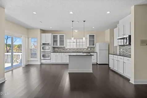 513 Thistlegate Trail Raleigh NC 27610