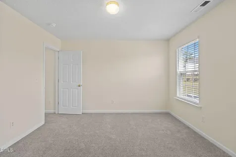 513 Thistlegate Trail Raleigh NC 27610