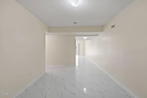 513 Thistlegate Trail Raleigh NC 27610