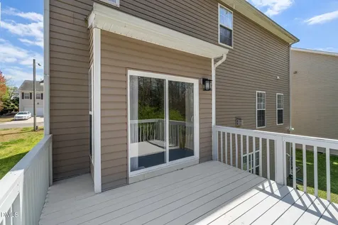 513 Thistlegate Trail Raleigh NC 27610