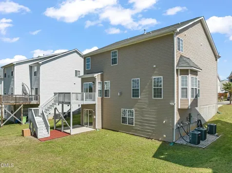 513 Thistlegate Trail Raleigh NC 27610