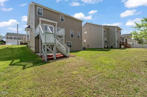 513 Thistlegate Trail Raleigh NC 27610
