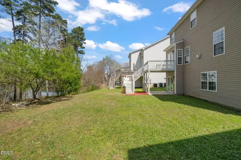 513 Thistlegate Trail Raleigh NC 27610