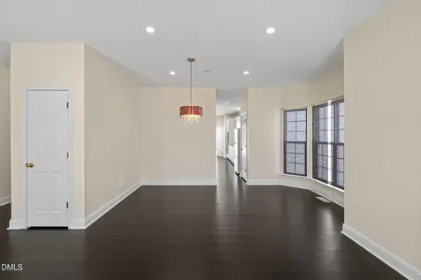 513 Thistlegate Trail Raleigh NC 27610