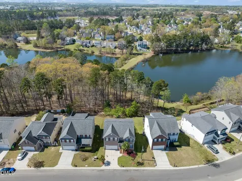 513 Thistlegate Trail Raleigh NC 27610