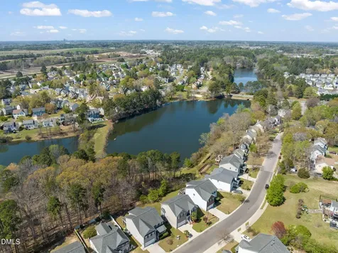 513 Thistlegate Trail Raleigh NC 27610