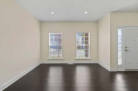 513 Thistlegate Trail Raleigh NC 27610