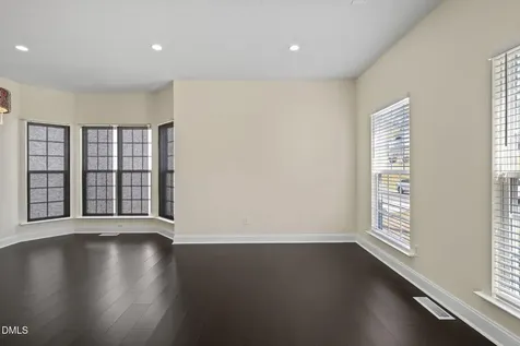 513 Thistlegate Trail Raleigh NC 27610