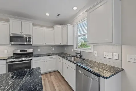 197 Elgin Court Burlington NC 27215