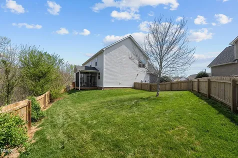 197 Elgin Court Burlington NC 27215