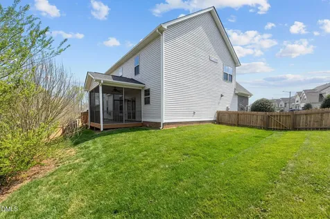 197 Elgin Court Burlington NC 27215