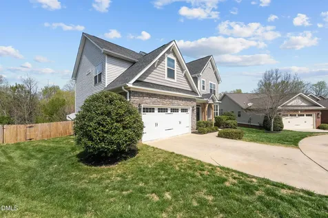 197 Elgin Court Burlington NC 27215