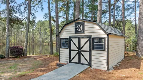 576 Tralee Drive Smithfield NC 27577
