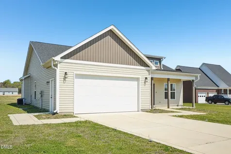 540 Broomcorn Lane Kinston NC 28504