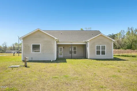 540 Broomcorn Lane Kinston NC 28504