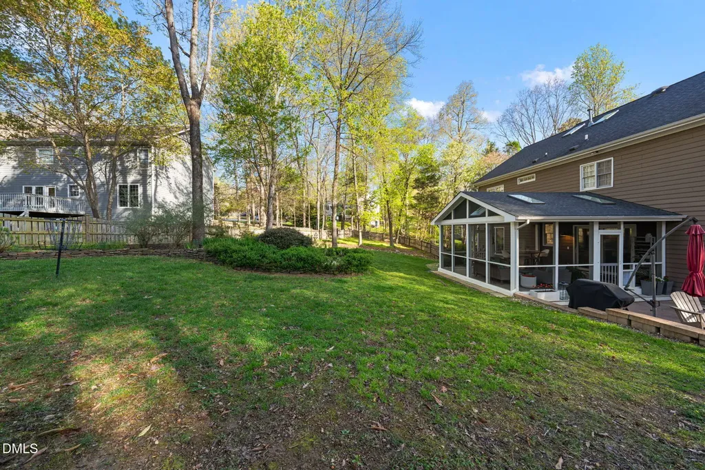 203 Wyndham Drive Chapel Hill NC 27516