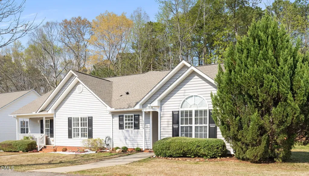 3618 E Cotton Gin Drive Clayton NC 27527