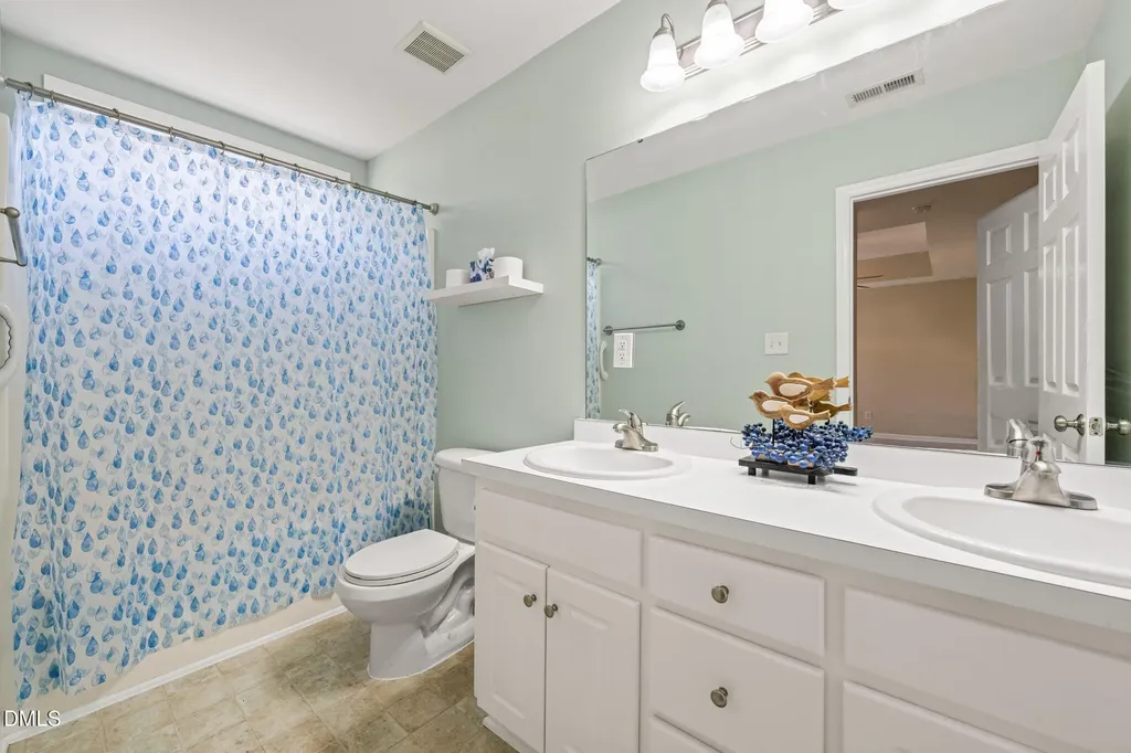 3618 E Cotton Gin Drive Clayton NC 27527